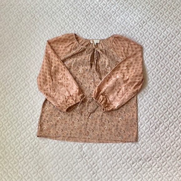 NWOT Lucky Brand Embroidered Sleeve Peasant Cotton Top. S - Picture 5 of 6